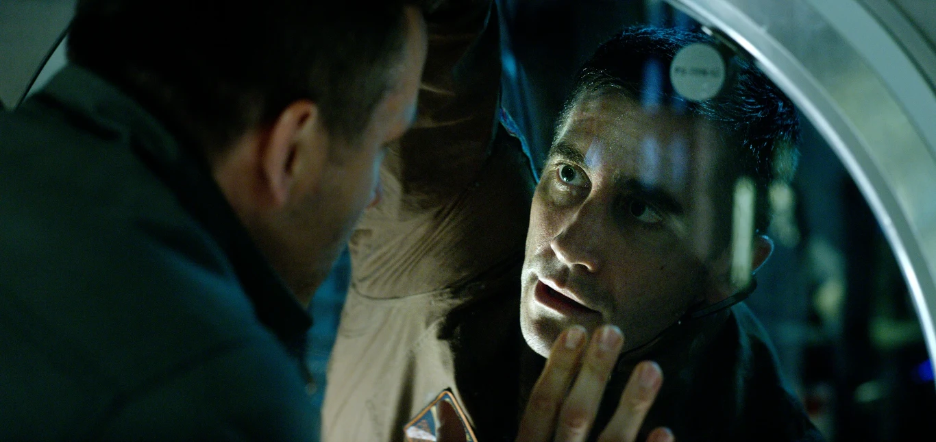 Jake Gyllenhaal w filmie "Life" Jake Gyllenhaal w filmie "Life"