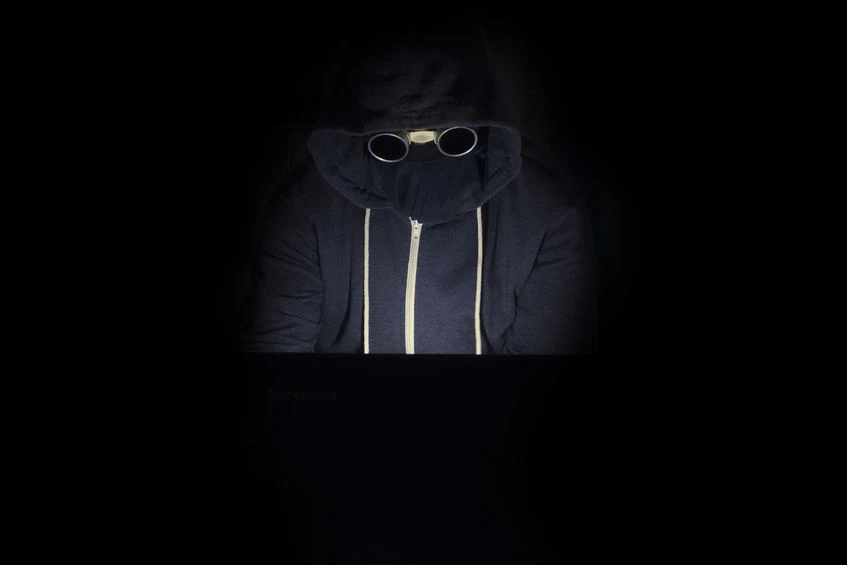 Podobno w głębinach internetu kryją się przerażające rzeczy... Podobno w głębinach internetu kryją się przerażające rzeczy...