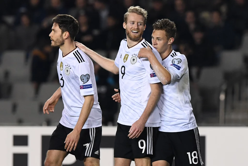 Radość Niemców, w środku Andre Schuerrle