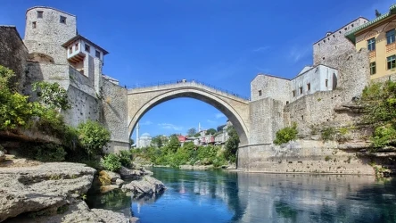 Most w Mostarze jest jednym z najpopularniejszych w Europie 