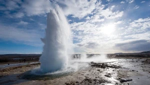 Islandia szykuje nowe opłaty dla turystów. Chce chronić lodowce i gejzery 