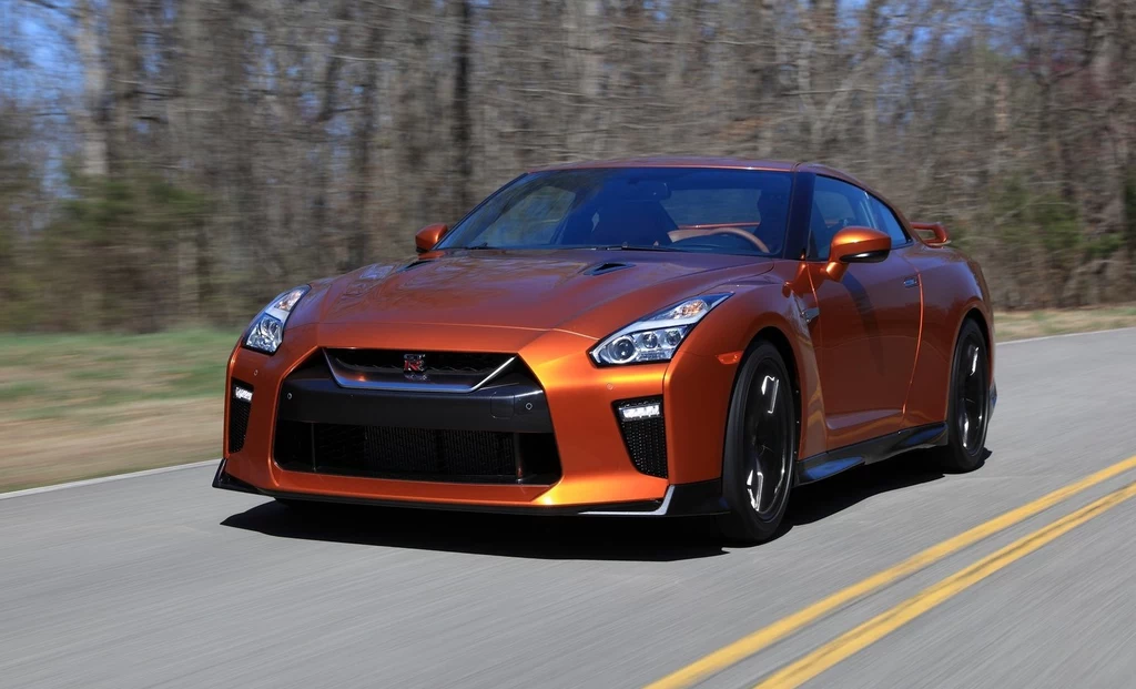 Nissan GT-R