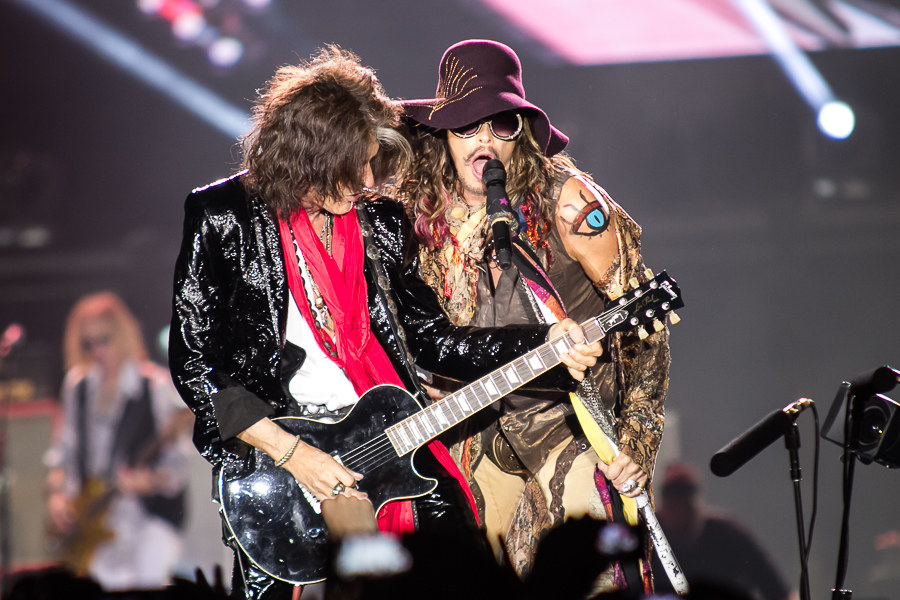 Joe Perry i Steven Tyler (Aerosmith) w akcji