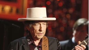 Bob Dylan straci pieniądze otrzymane wraz z literackim Noblem?