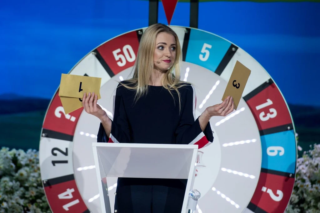 Barbara Kurdej-Szatan jest gospodynią programu "Kocham Cię, Polsko!" Barbara Kurdej-Szatan jest gospodynią programu "Kocham Cię, Polsko!"