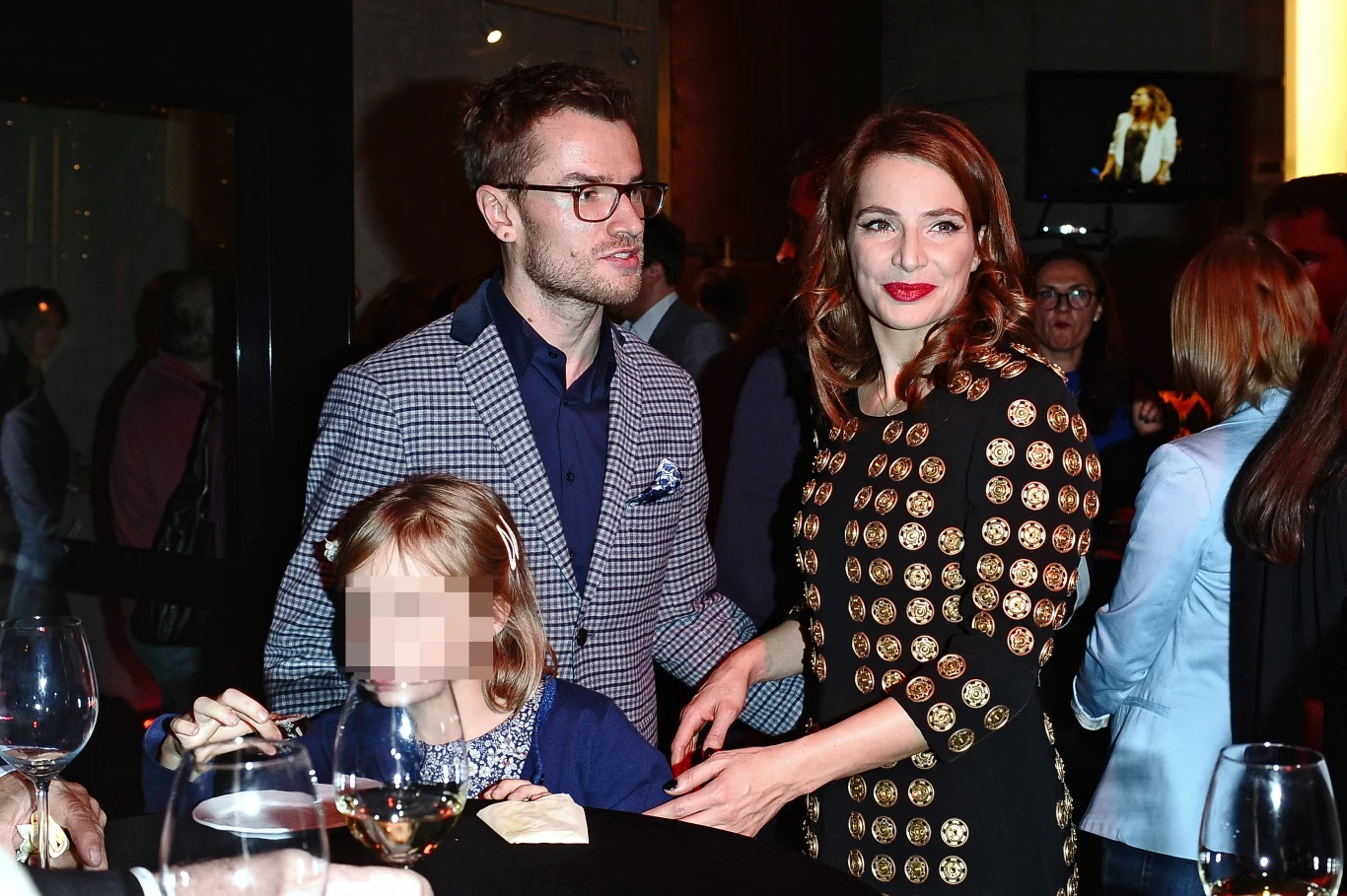 Anna z nowym partnerem i córką Anna z nowym partnerem i córką