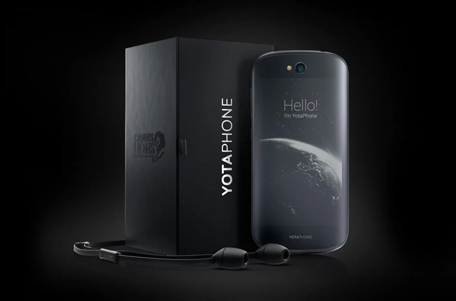 Yotaphone 3 w sprzedaży już w wakacje