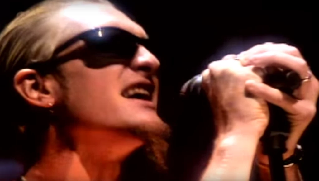 Layne Staley w teledysku "Would?" Alice In Chains