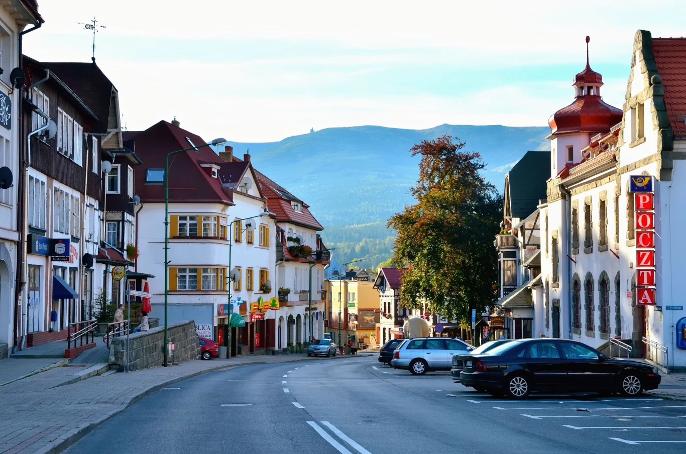Szklarska Poręba to idealne miejsce na zimowy urlop całą rodziną. 
