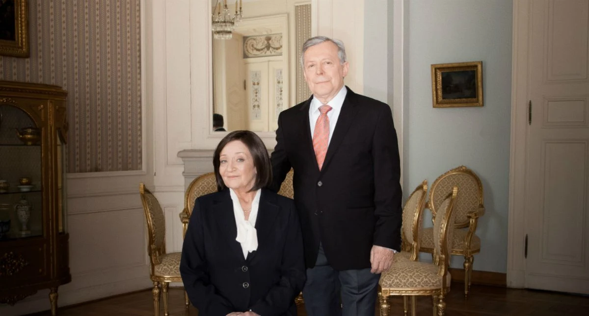 Od roku 2008 Dałkowska jest aktorką stołecznego Nowego Teatru, w którym występowała w licznych przedstawieniach Krzysztofa Warlikowskiego, m.in. (A)pollonii”, Opowieściach afrykańskich wg Szekspira” czy "Kabarecie warszawskim".

Mogliśmy ją oglądać również w roli sprzątaczki w serialu "Artyści", wcieliła się także w postać Marii Kaczyńskiej w filmie Antoniego Krauzego "Smoleńsk" (na zdjęciu).

W 2015 roku aktorka została odznaczona Krzyżem Komandorskim Orderu Odrodzenia Polski za "wybitne zasługi w pracy artystycznej i twórczej".