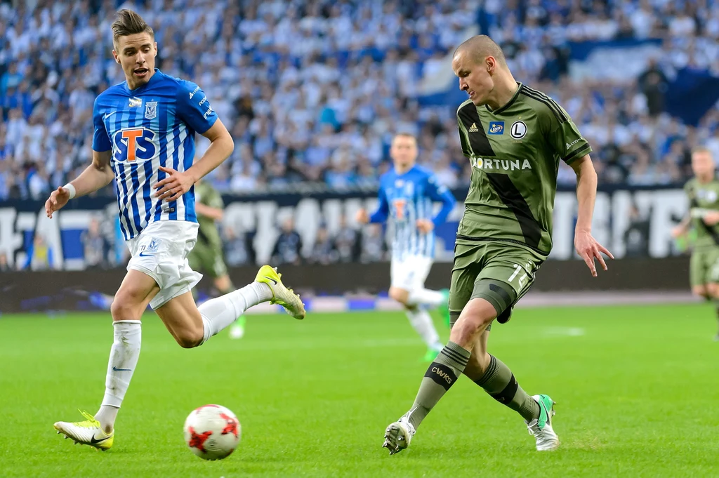 Gole w tym spotkaniu padły w końcówce. W 82. minucie prowadzenie gospodarzom dał Tomasz Kędziora. Trzy punkty obrońcom tytułu zapewnili Maciej Dąbrowski i Kasper Hamalainen.