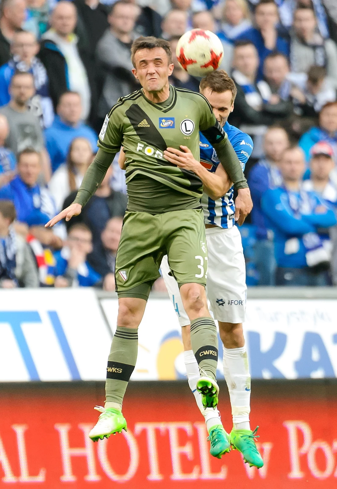 Gole w tym spotkaniu padły w końcówce. W 82. minucie prowadzenie gospodarzom dał Tomasz Kędziora. Trzy punkty obrońcom tytułu zapewnili Maciej Dąbrowski i Kasper Hamalainen.
