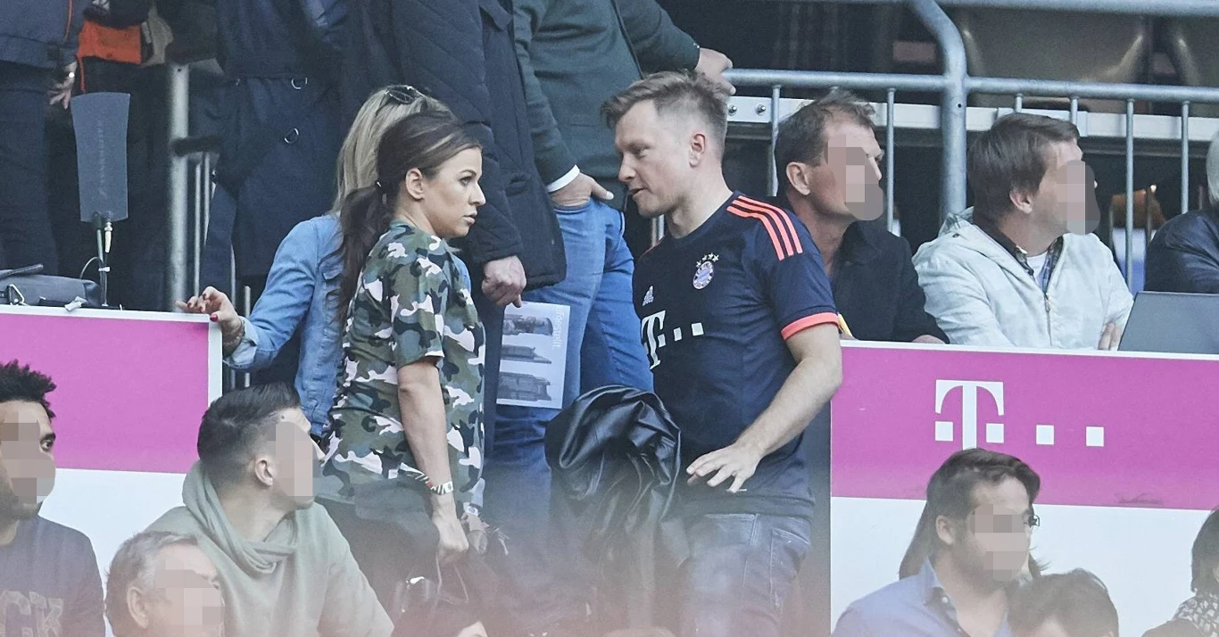 Anna Lewandowska i Kuba Wesołowski na meczu Bayern-Borussia