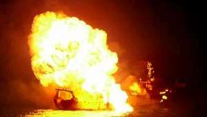 Z powodu błyskawicznie rozprzestrzeniającego się ognia załodze nie udało się wysłać sygnału SOS (zdjęcie ilustracyjne)