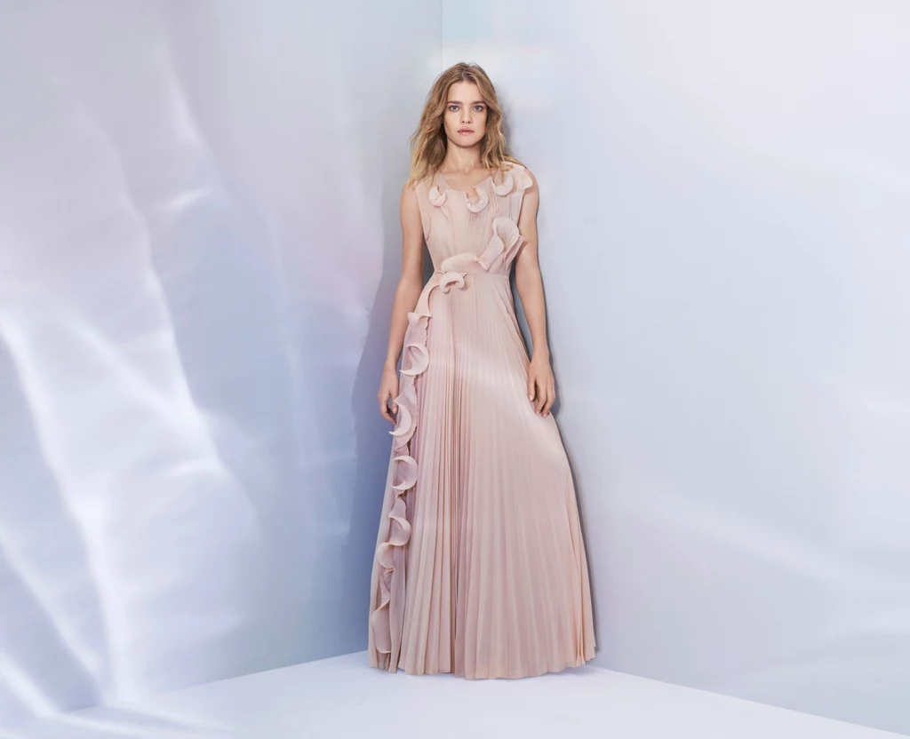 Conscious Exclusive to kluczowa inicjatywa marki H&M na rzecz lepszej przyszłości Ziemi. Conscious Exclusive to kluczowa inicjatywa marki H&M na rzecz lepszej przyszłości Ziemi.