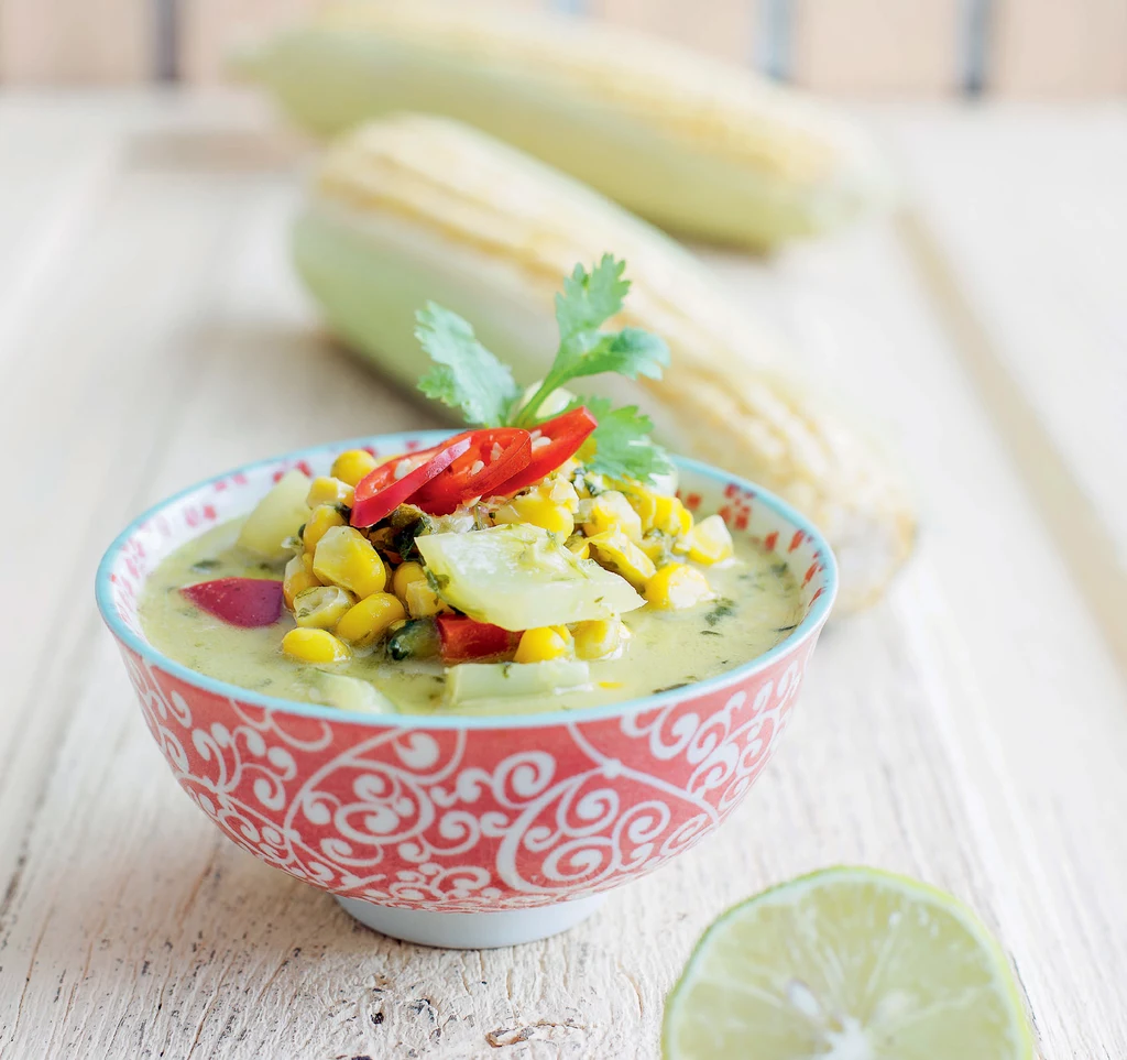 Tajskie zielone curry z kukurydzą