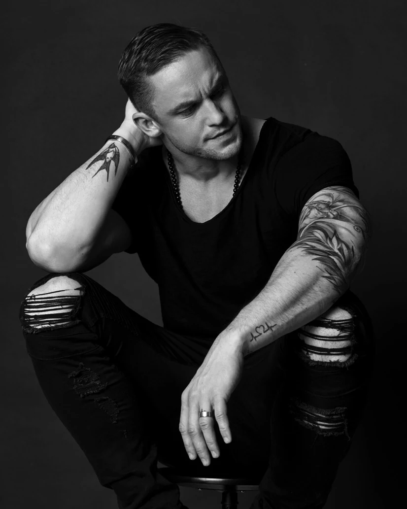 Michał Będźmirowski coraz bardziej przypomina Channing Tatum? Michał Będźmirowski coraz bardziej przypomina Channing Tatum?