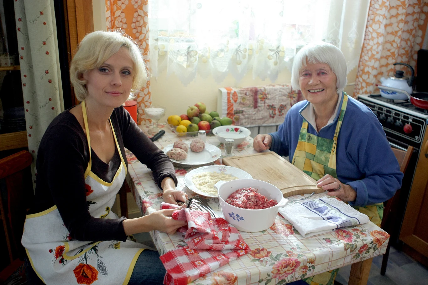 Aleksandra Woźniak, Alina Janowska Aleksandra Woźniak, Alina Janowska