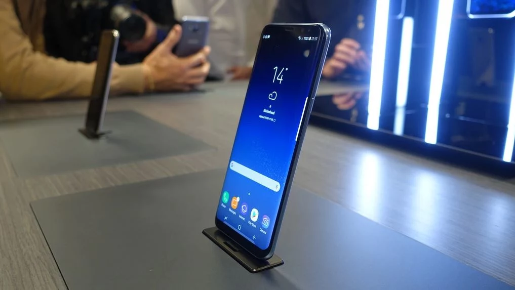 Samsung Galaxy S8 jest najdroższym w produkcji smartfonem na rynku Samsung Galaxy S8 jest najdroższym w produkcji smartfonem na rynku