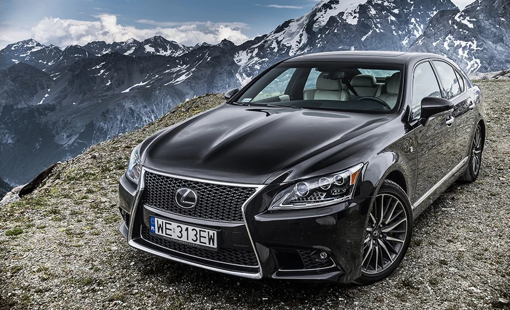 Lexus LS 600h