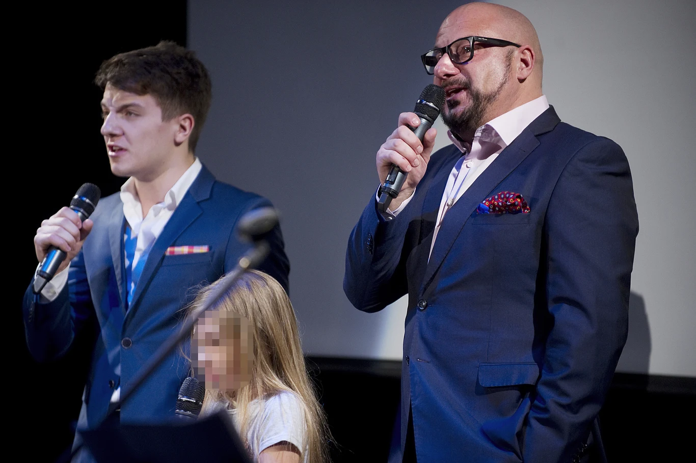 Piotr Gąsowski ze swoimi dziećmi: Kubą i Julką Piotr Gąsowski ze swoimi dziećmi: Kubą i Julką