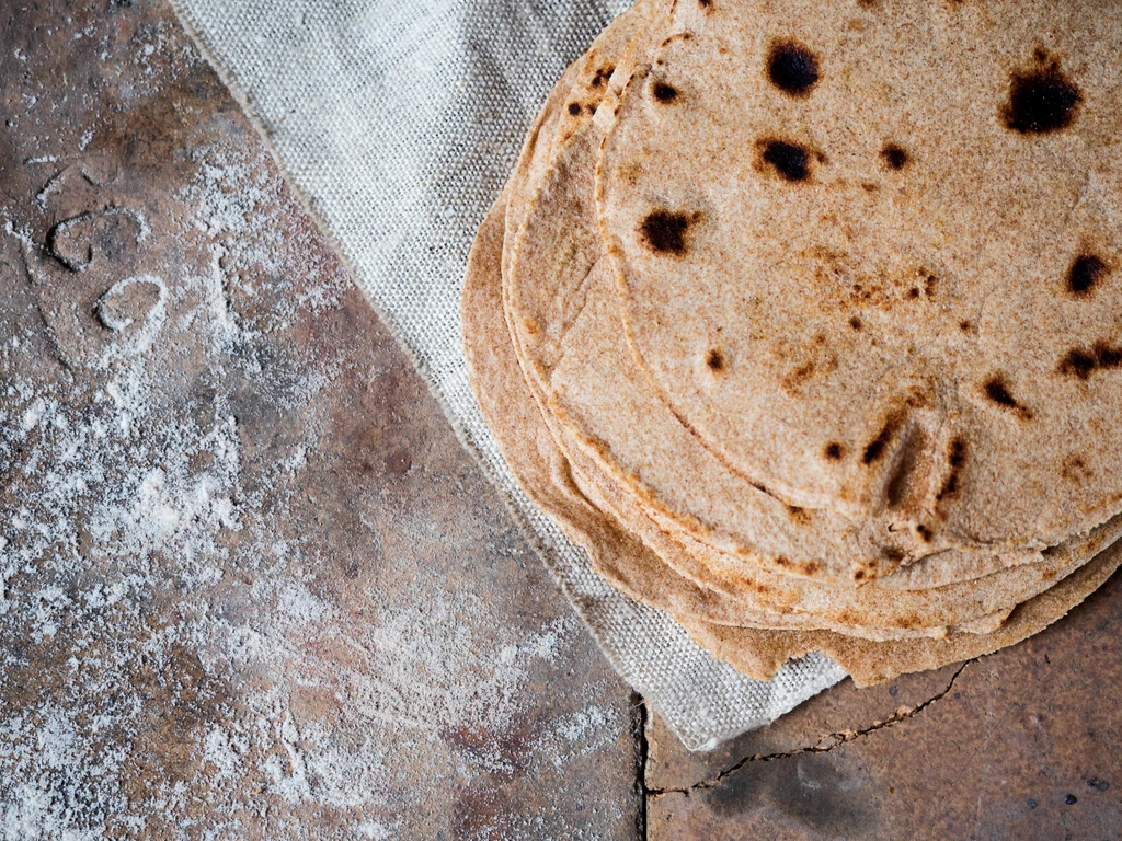 Pełnoziarnista tortilla, fot. Kinga i Adam Paruzel Pełnoziarnista tortilla, fot. Kinga i Adam Paruzel