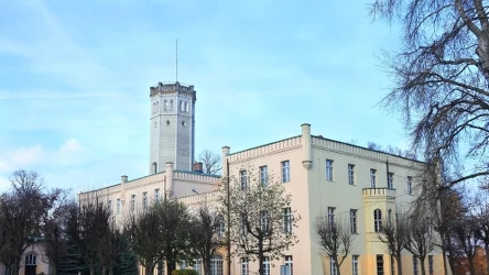 Pałac w Mysłakowicach z XVIII wieku 