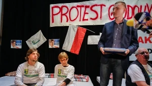 Protest głodowy mieszkańców Dobrzenia Wielkiego przeciw przyłączenia do Opola na początku kwietnia  