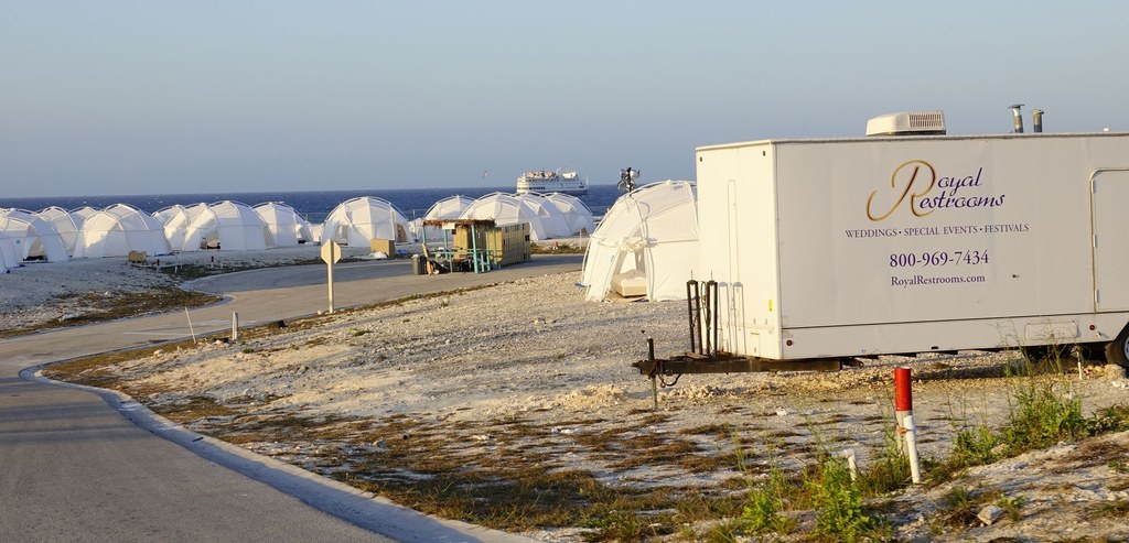 Teren Fyre Festival miał być rajem na ziemi. Okazał się piekłem dla wszystkich, którzy się na nim znaleźli