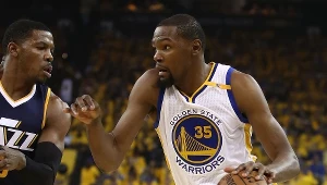 Kevin Durant (z prawej)