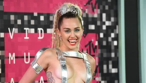 W przeszłości Miley Cyrus prowokowała na każdym kroku. Teraz z tym skończy?
