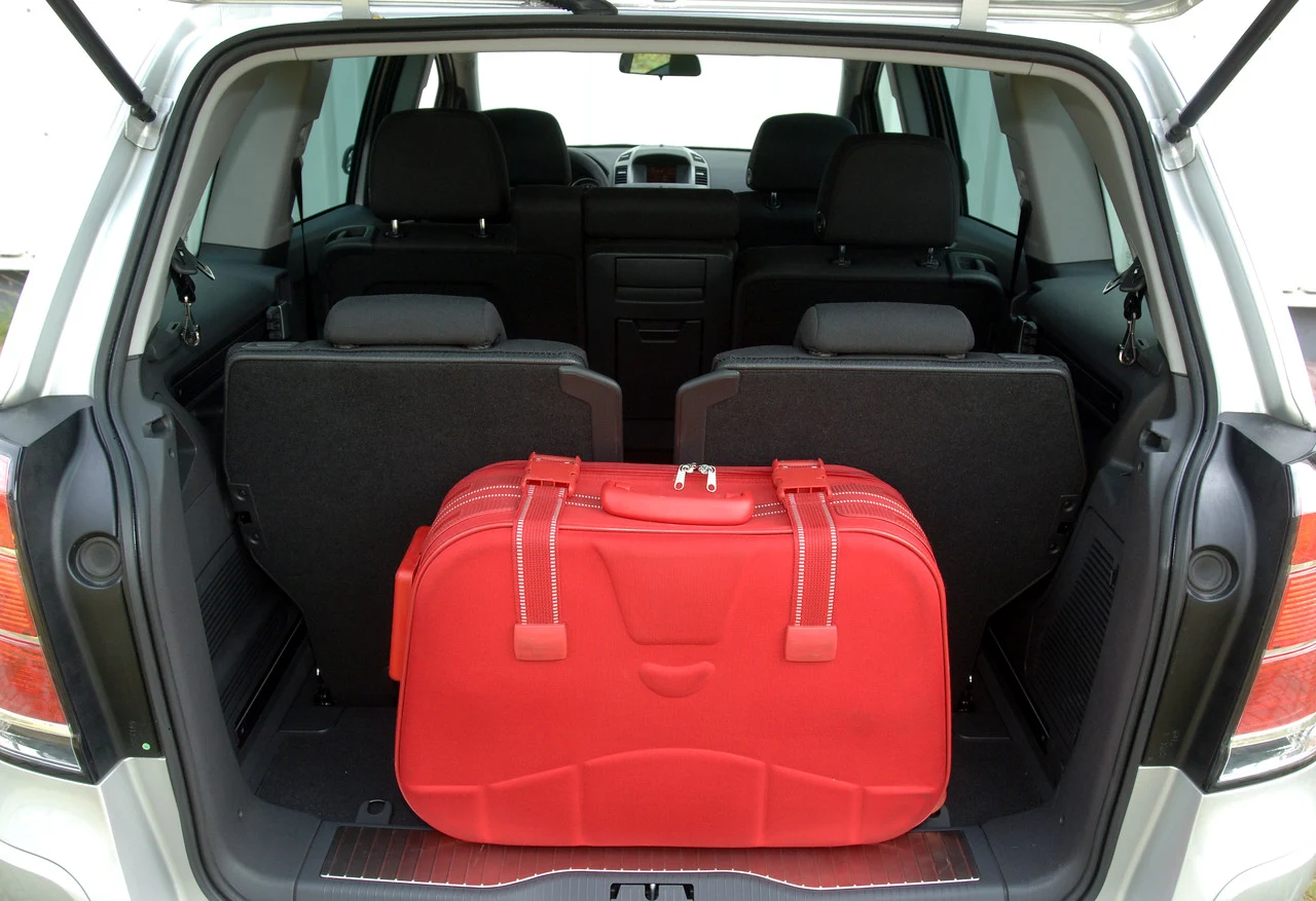 Opel Zafira II (2005-2014) Opel Zafira II (2005-2014)