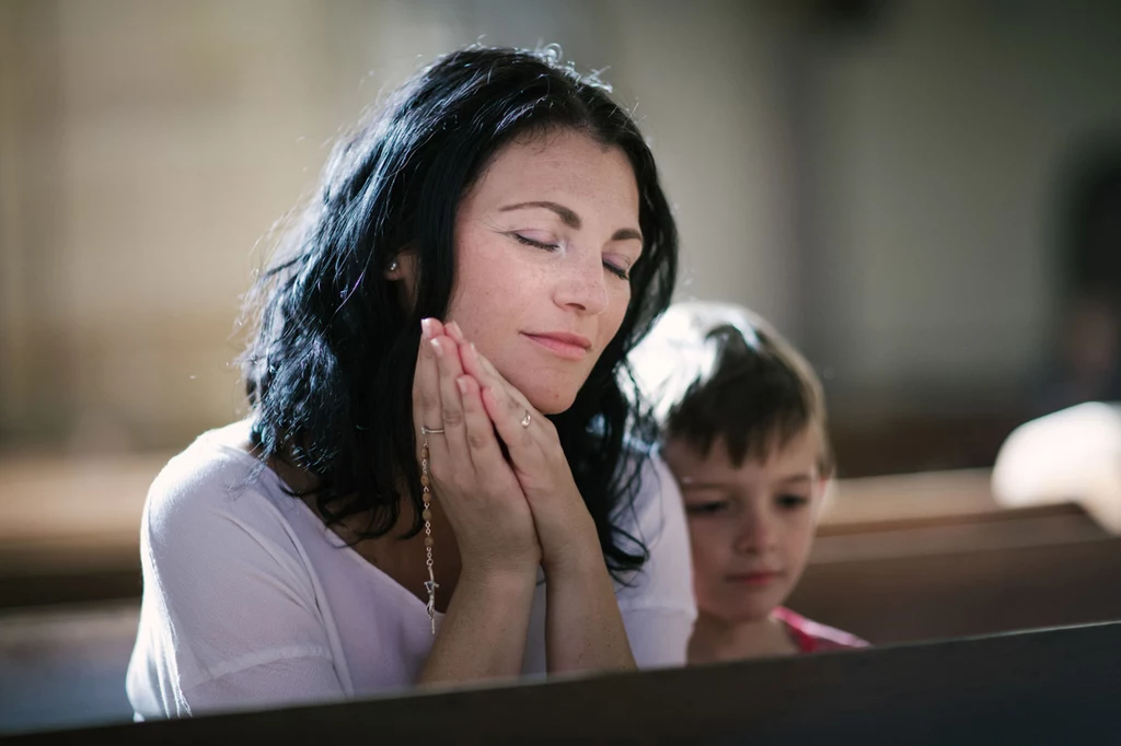 Religia nie jest sprzeczna z nauką. Znajdziesz w niej uniwersalne prawdy.