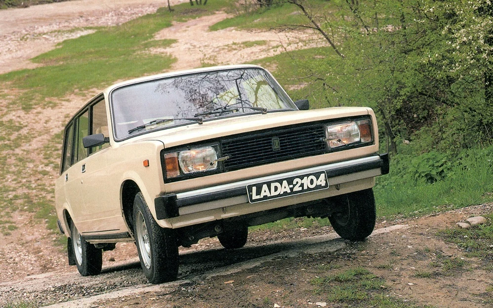 Łada 2104