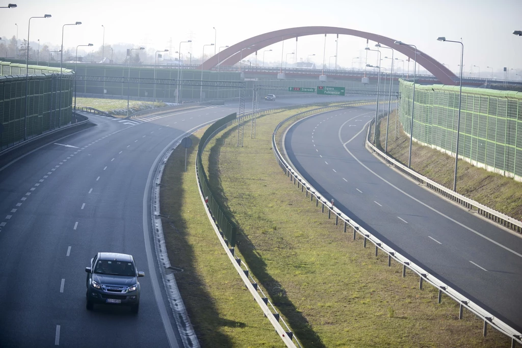 Obecnie istniejące fragmenty S14 mają niespełna 14 km. Cała droga ma mieć ponad 40 km