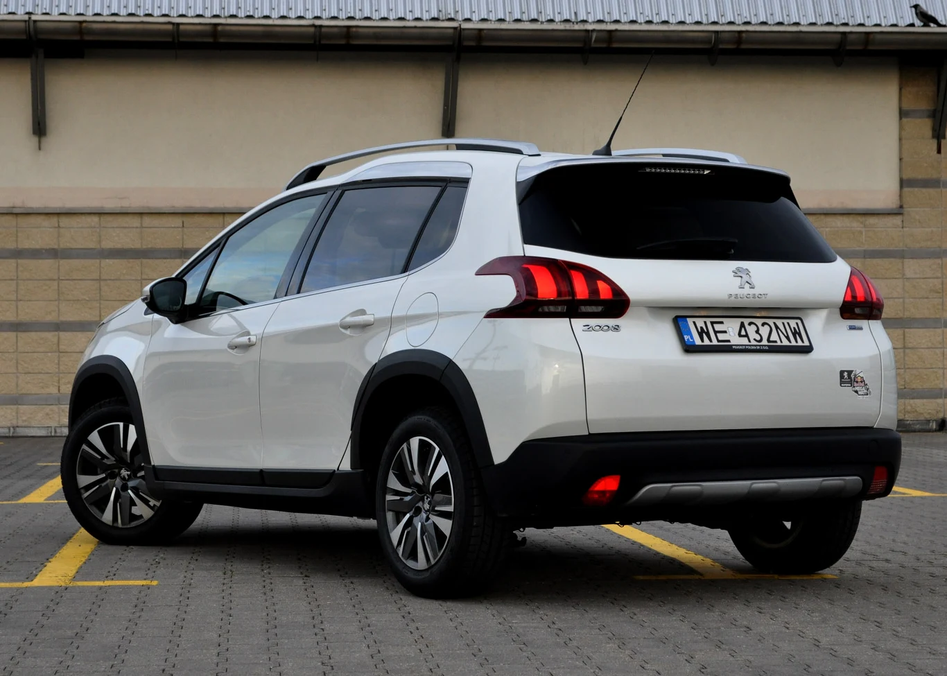 Peugeot 2008 1.2 PureTech Peugeot 2008 1.2 PureTech