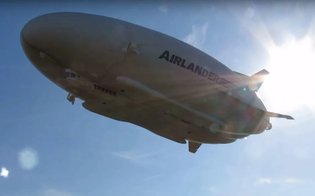 Airlander 10 posiada teraz dwie duże poduszki powietrzne