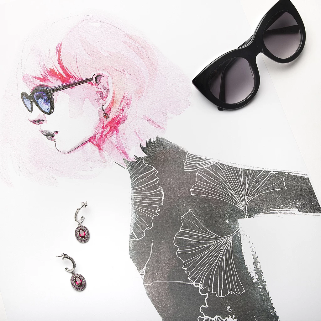 W kampanii promocyjnej użyte zostały szkice ilustratorki mody Anny Halarewicz. W kampanii promocyjnej użyte zostały szkice ilustratorki mody Anny Halarewicz.