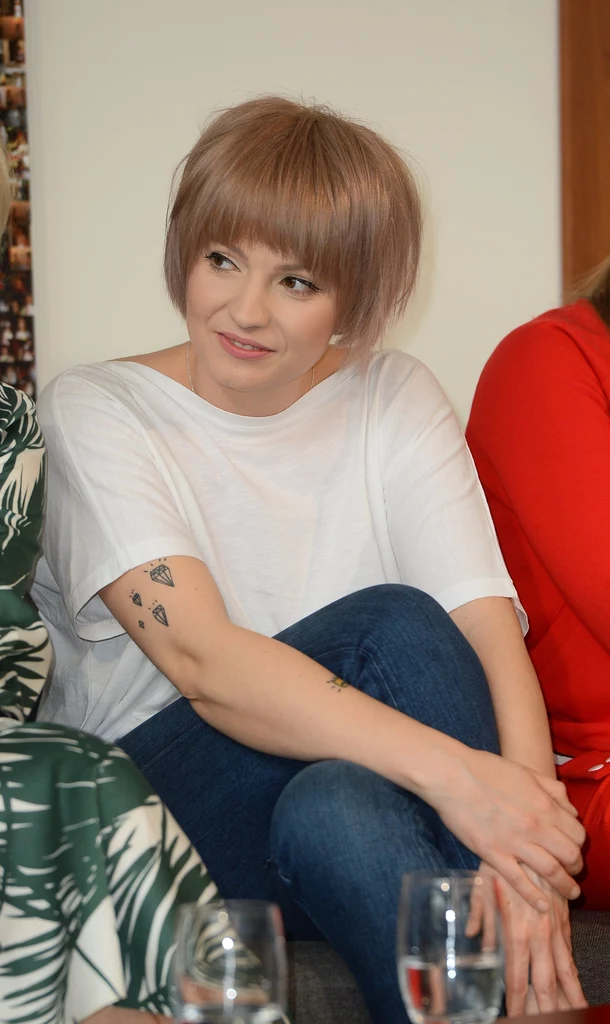 Dorota Szelągowska sama ryzuje swoje tatuaże... flamastrem
