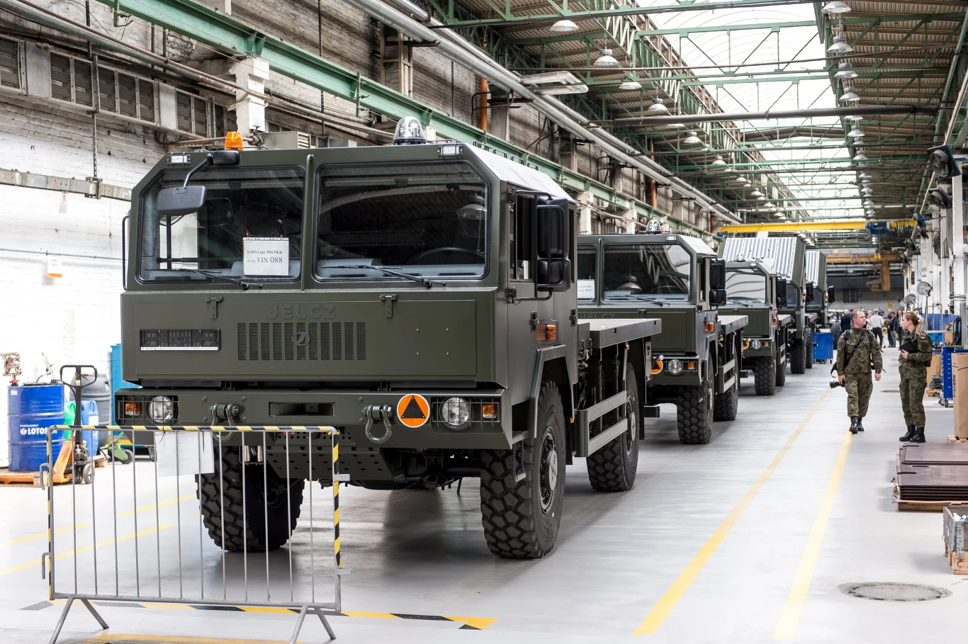 Produkcja wojskowych Jelczy