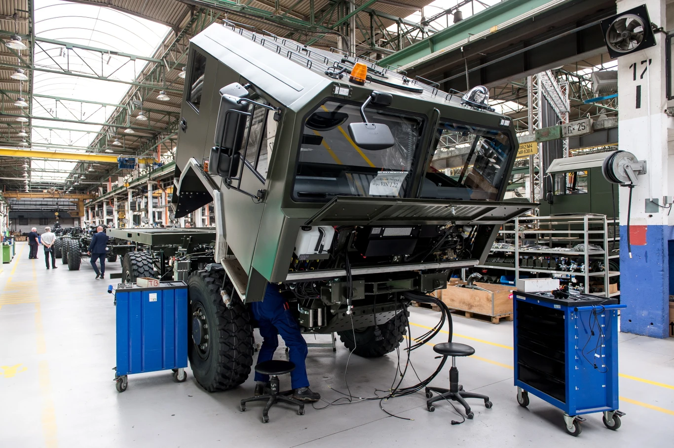 Produkcja wojskowych Jelczy