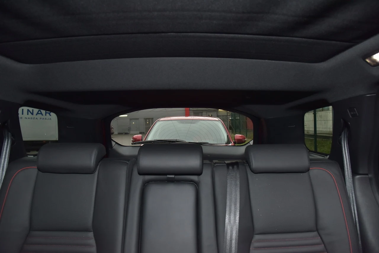 Land Rover Discovery Sport TD4 HSE Luxury