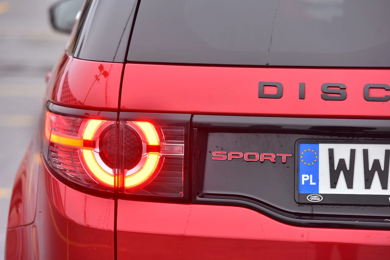 Land Rover Discovery Sport TD4 HSE Luxury