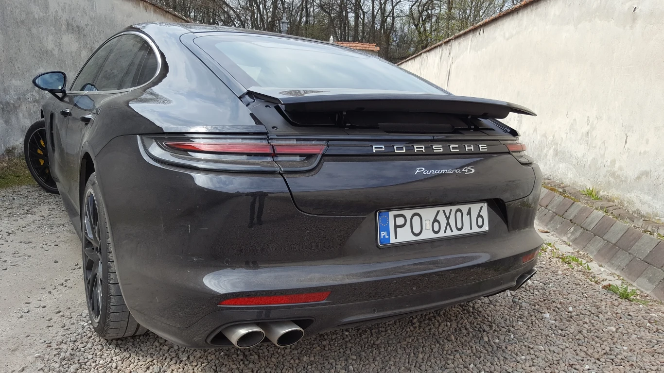 Porsche Panamera 4S Diesel 