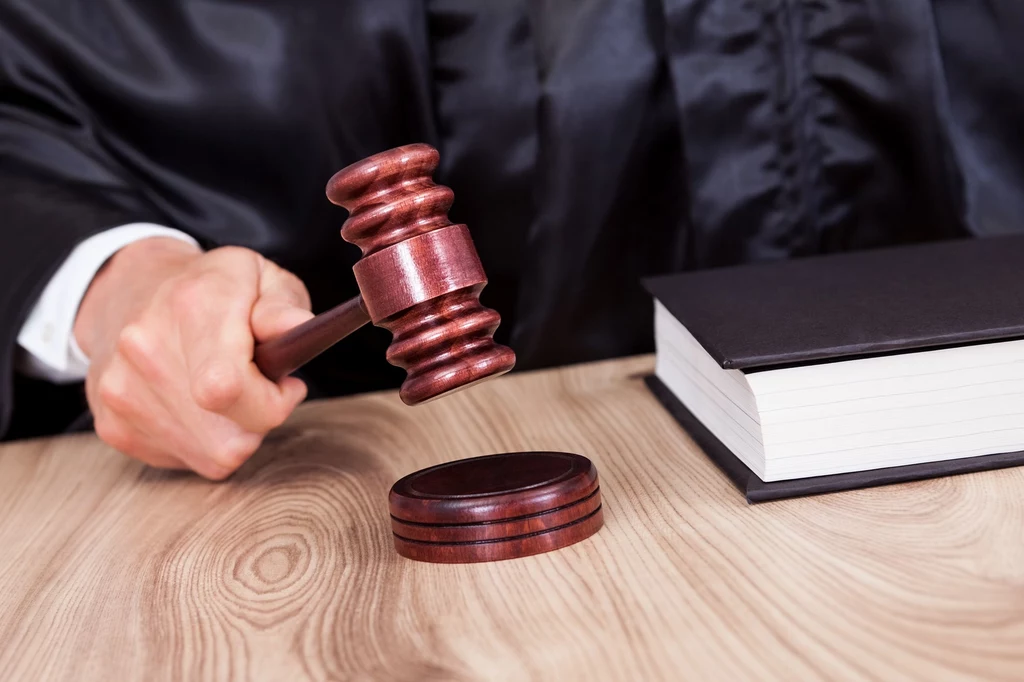 Włocławek: Areszt dla 32-latka, który znęcał się nad żoną i sześciorgiem dzieci (zdjęcie ilustracyjne)