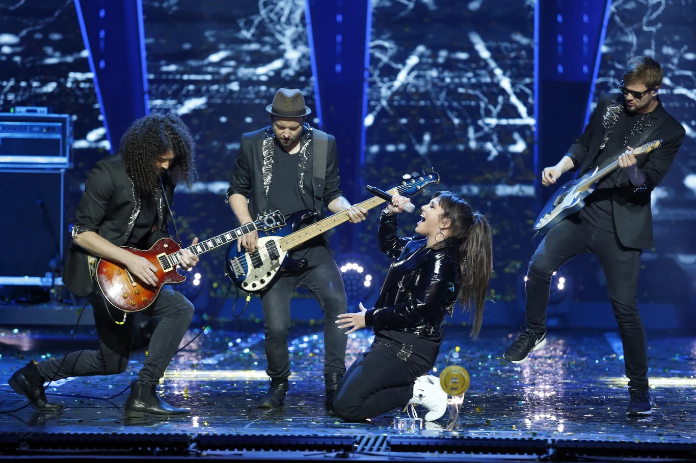 Koncert Ewy Farnej "Od 10 lat nie jest CICHO" Koncert Ewy Farnej "Od 10 lat nie jest CICHO"