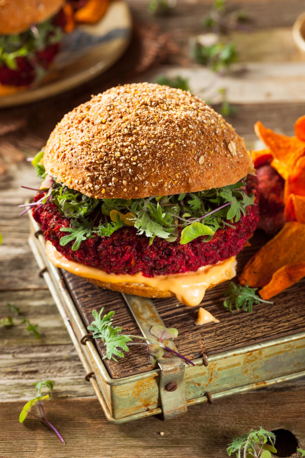 Burger z buraka Burger z buraka