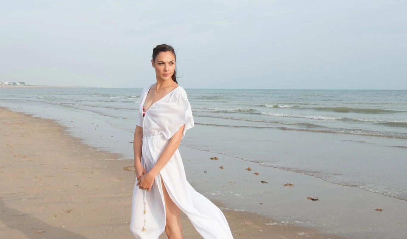 Gwiazda pojawiła się także w thrillerze akcji "Umysł przestępcy" opowiadającym o  skazańcu (Kevin Costner), któremu zostają wszczepione wspomnienia i umiejętności zmarłego agenta CIA (Ryan Reynolds), aby mógł dokończyć jego misję. 