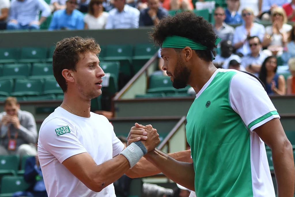 Renzo Olivo (z lewej) i Jo-Wilfied Tsonga Renzo Olivo (z lewej) i Jo-Wilfied Tsonga