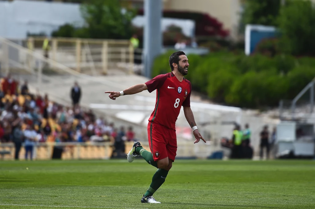 Joao Moutinho celebruje trafienie w starciu z Cyprem Joao Moutinho celebruje trafienie w starciu z Cyprem